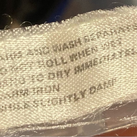 Vintage Scarf Made In Italy Red And White - Picture 4 of 4